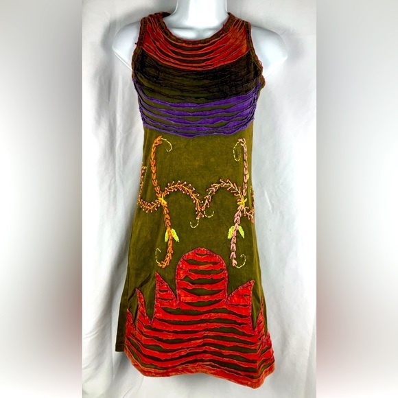 K.P.C. Women’s Dress Size Medium. Hand Stitched Beautiful Colorful Made In Nepal - Picture 1 of 9